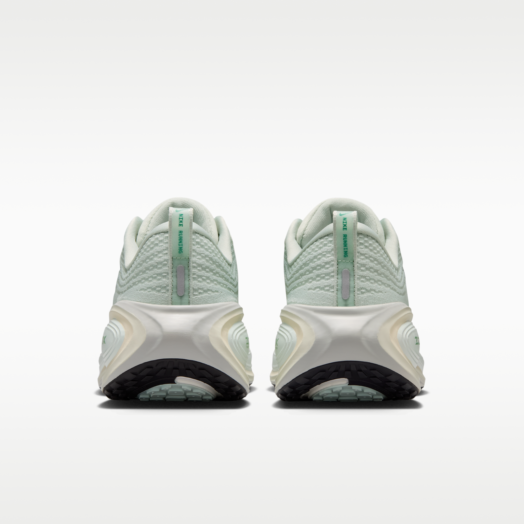 Nike Vomero Plus - Light Silver/Barely Green/Sea Glass/Metallic Silver - 6