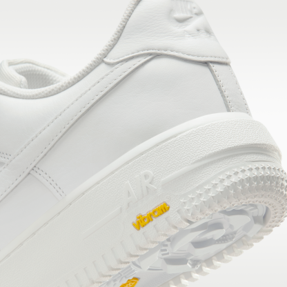 Nike Air Force 1 '07 LX Vibram - Summit White/Off White/Speed Yellow/Summit White - 8