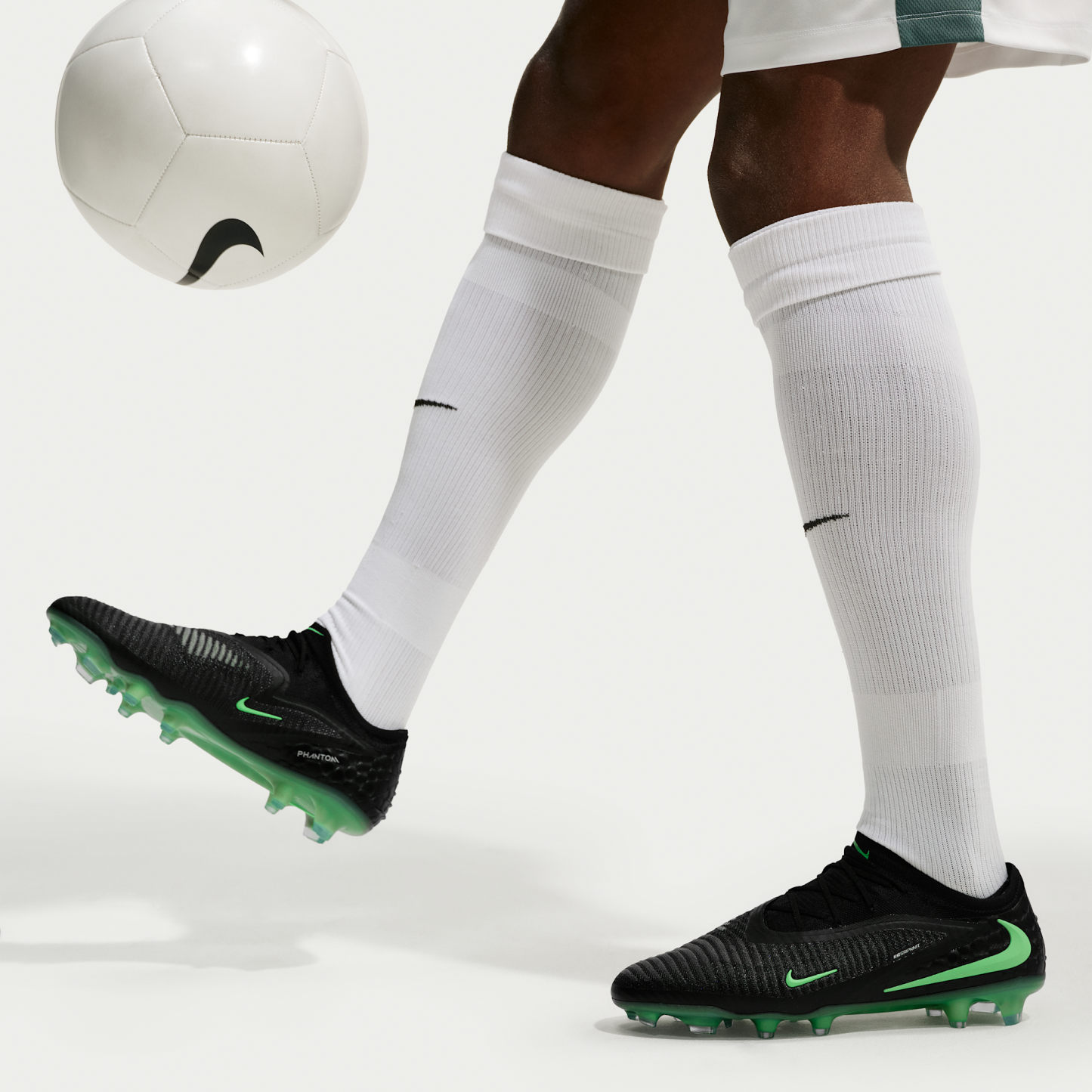 Nike Phantom 6 Low Elite - Μαύρο/Μαύρο/Illusion Green (HJ2146-001) - 11