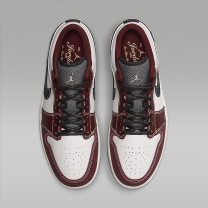 Air Jordan 1 Low - Summit White/Summit White/Mystic Dates/Μαύρο - 4