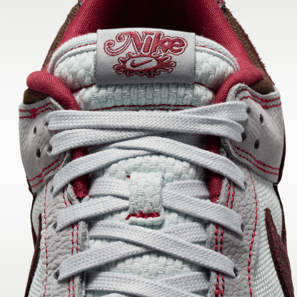 Nike Dunk Low Retro - Pure Platinum/Wolf Grey/Team Red/Burgundy Crush - 9