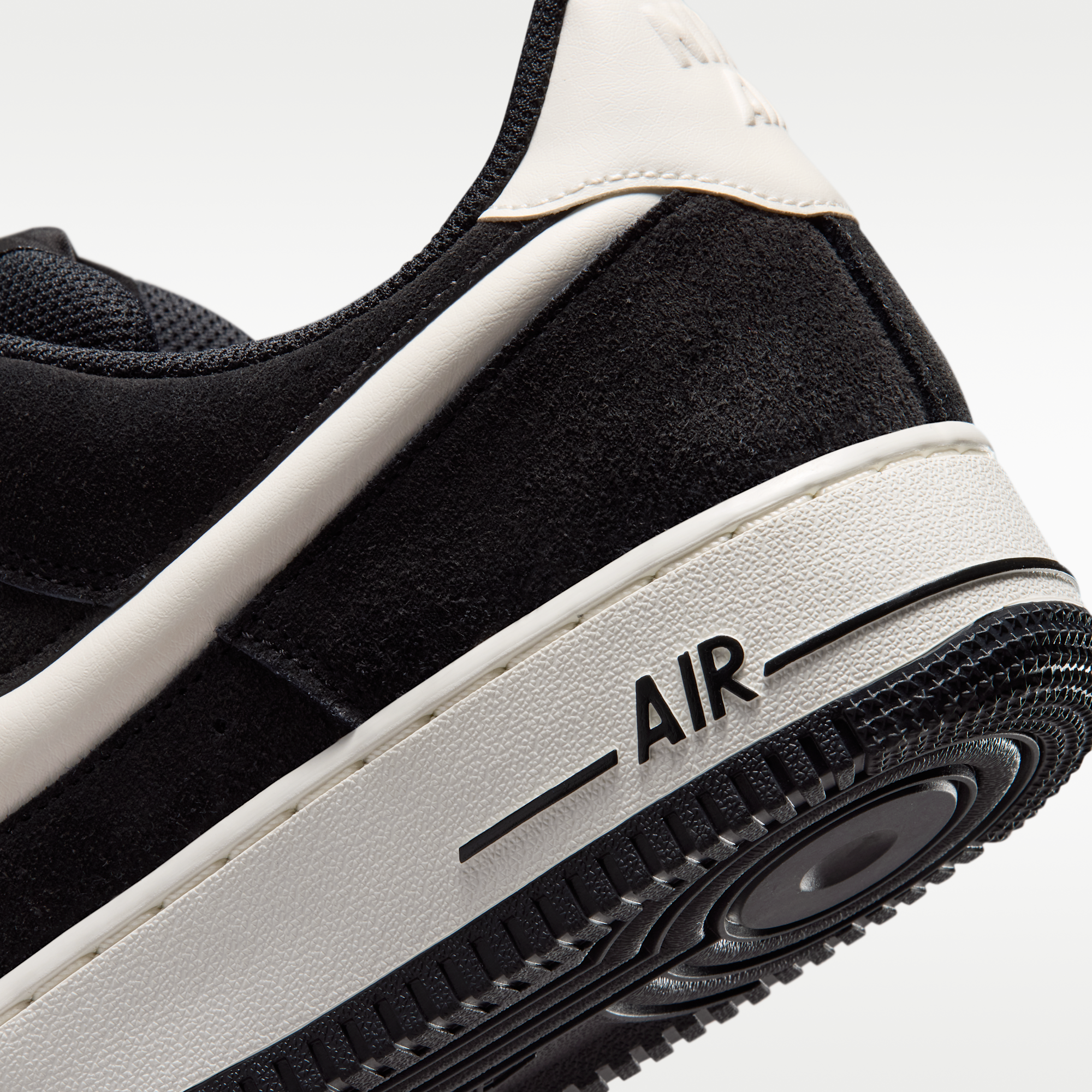 Nike Air Force 1 '07 LV8 - Μαύρο/Sail - 8
