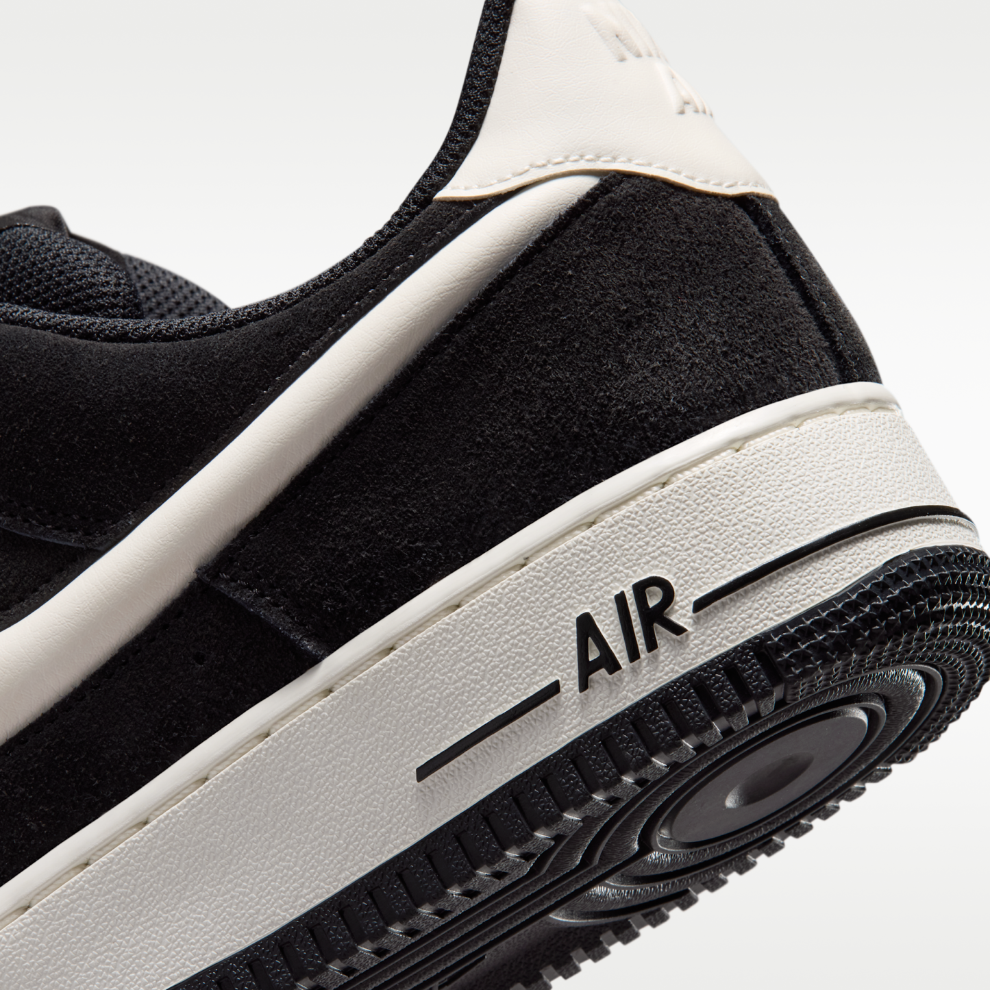 Nike Air Force 1 '07 LV8 - Μαύρο/Sail - 8