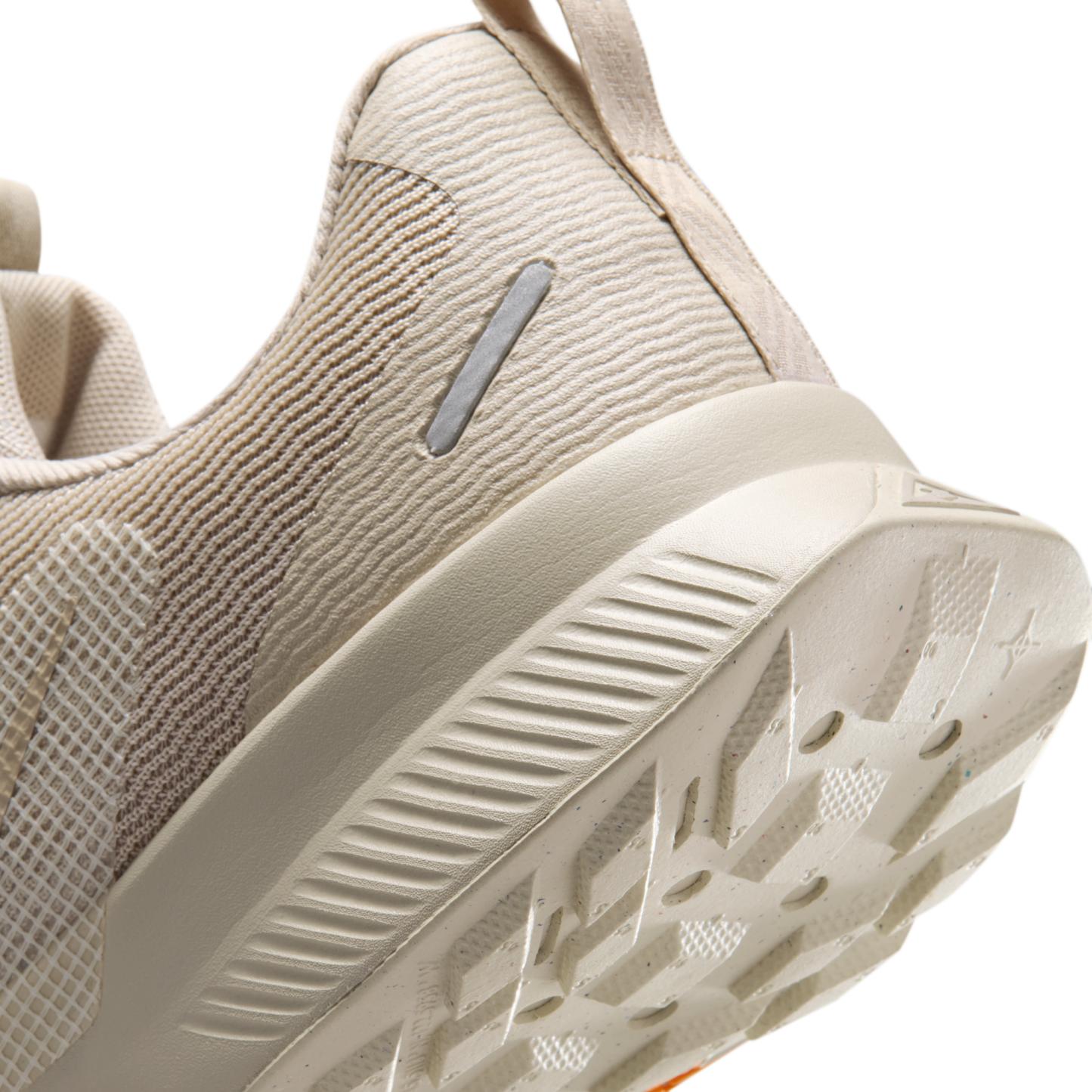 Nike Juniper Trail 3 - Cream II/Light Orewood Brown/Safety Orange/Cream II - 8
