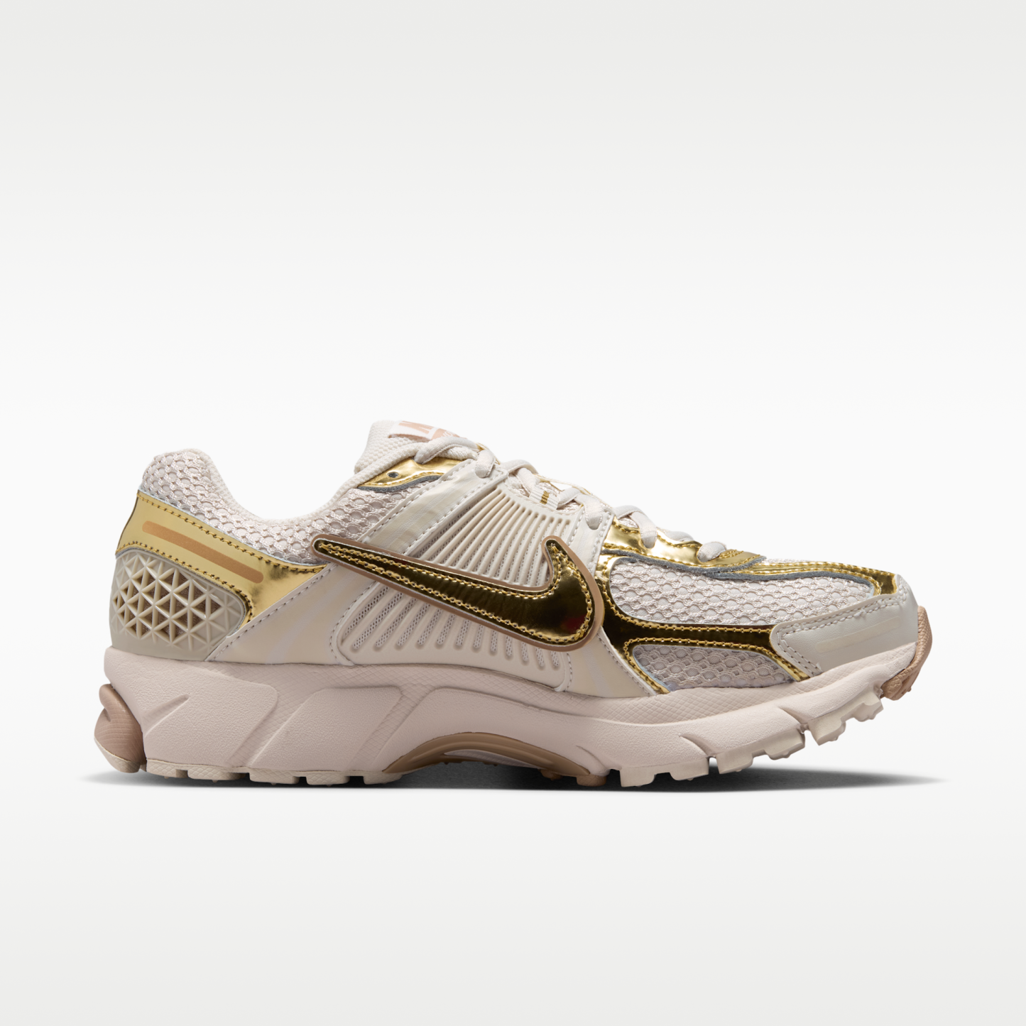 Nike Zoom Vomero 5 - Light Orewood Brown/Hemp/Phantom/Metallic Gold - 3