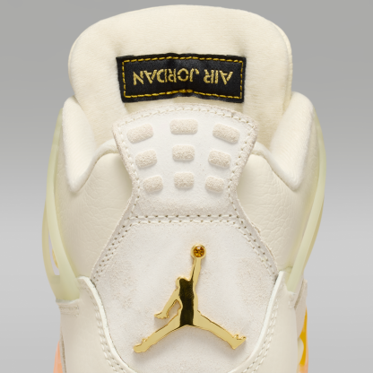 Air Jordan 4 Retro - Coconut Milk/Bright Mango/Bright Mango/Muslin - 9