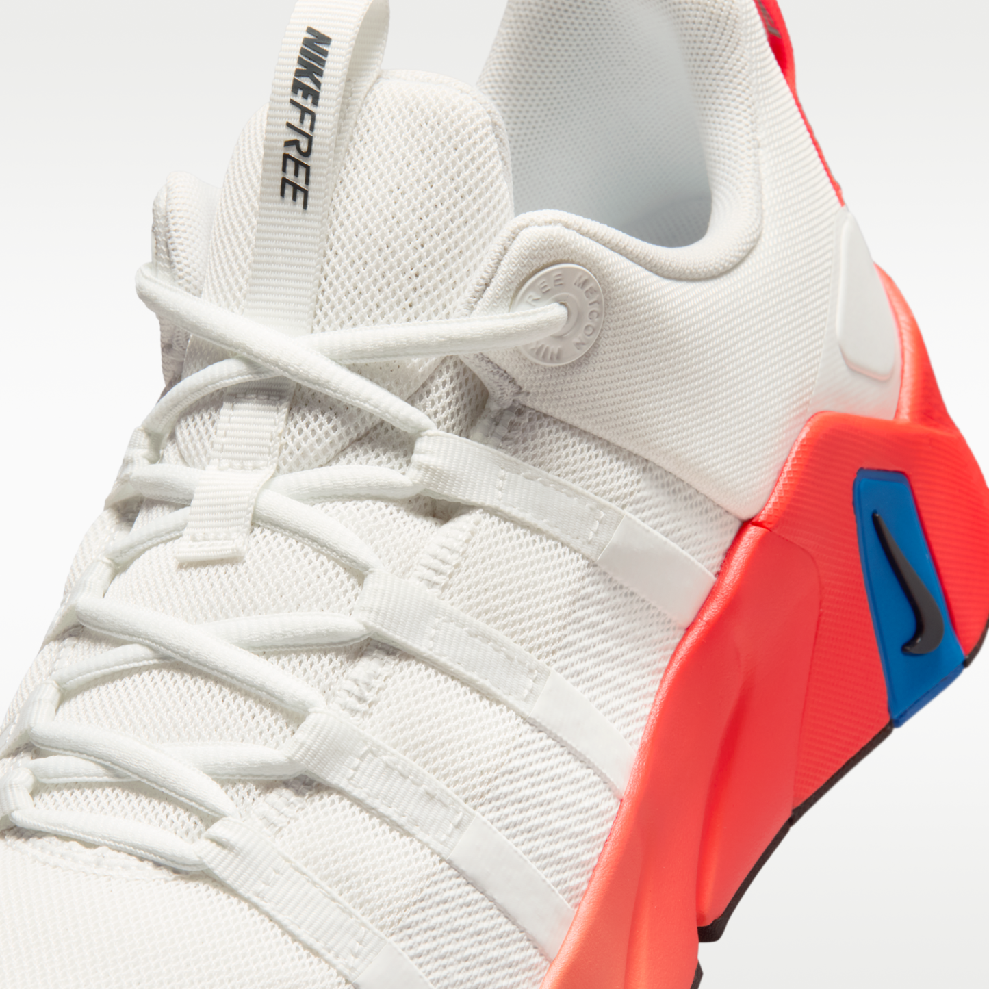 Nike Free Metcon 7 - Summit White/Bright Crimson/Orange Pulse/Anthracite - 7