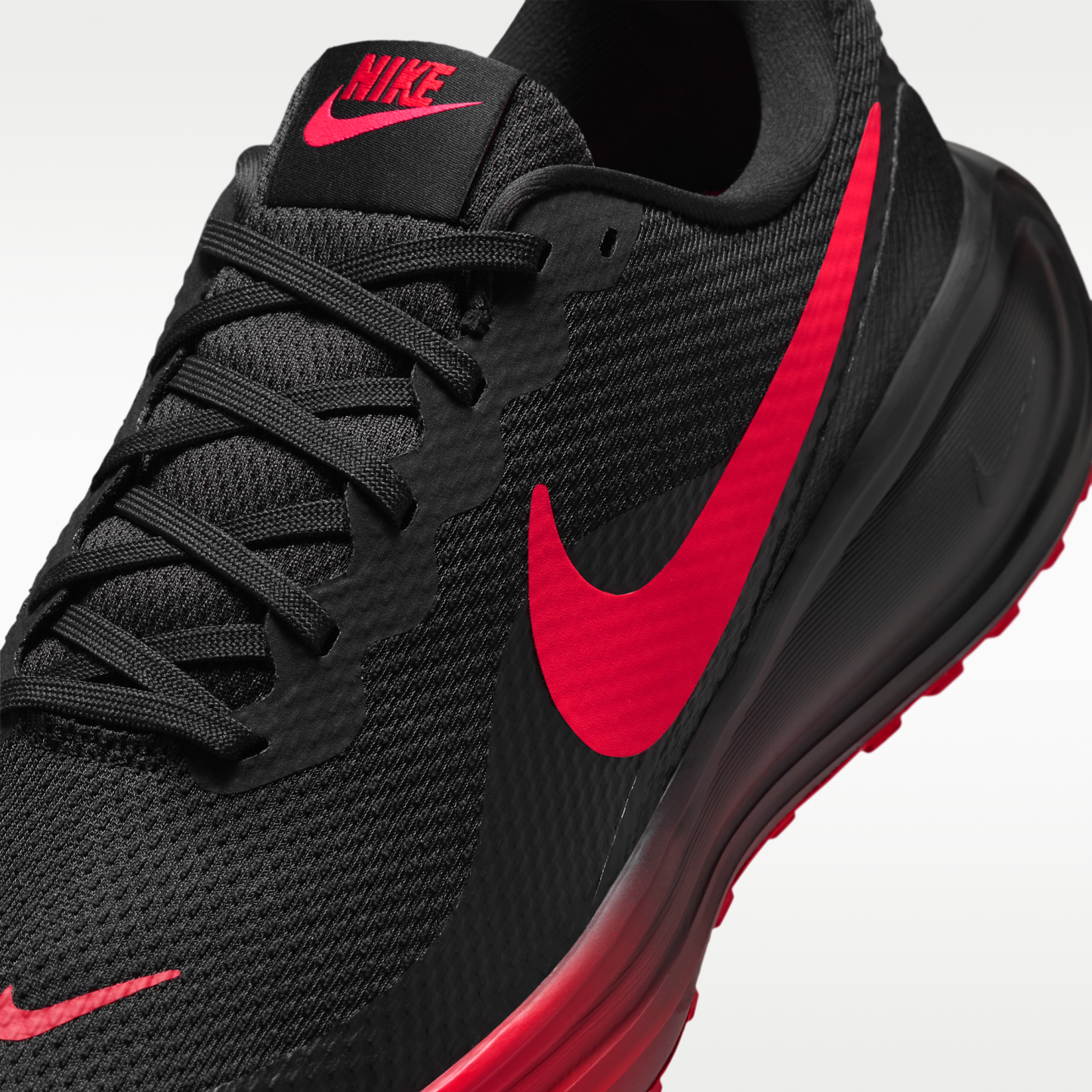 Nike Revolution 8 - Μαύρο/University Red/Red Orbit - 7