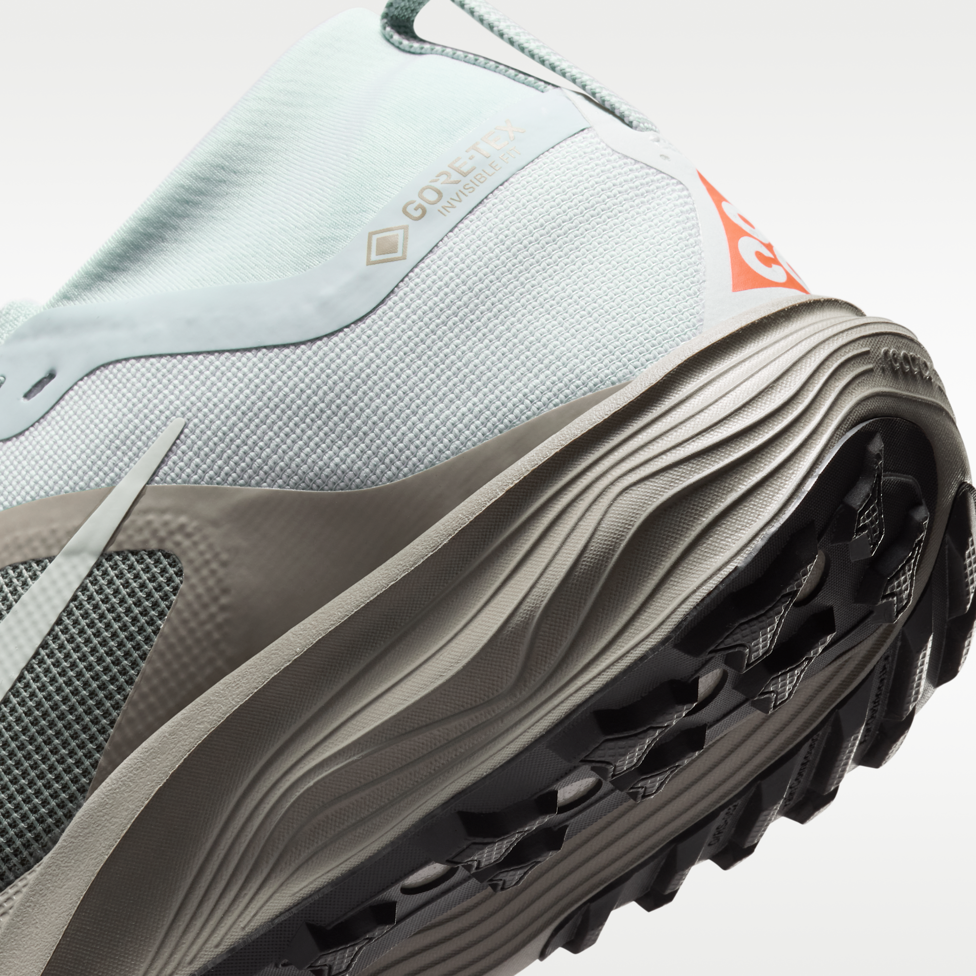 ACG Pegasus Trail GORE-TEX - Light Silver/Light Army/Safety Orange/Light Silver - 8