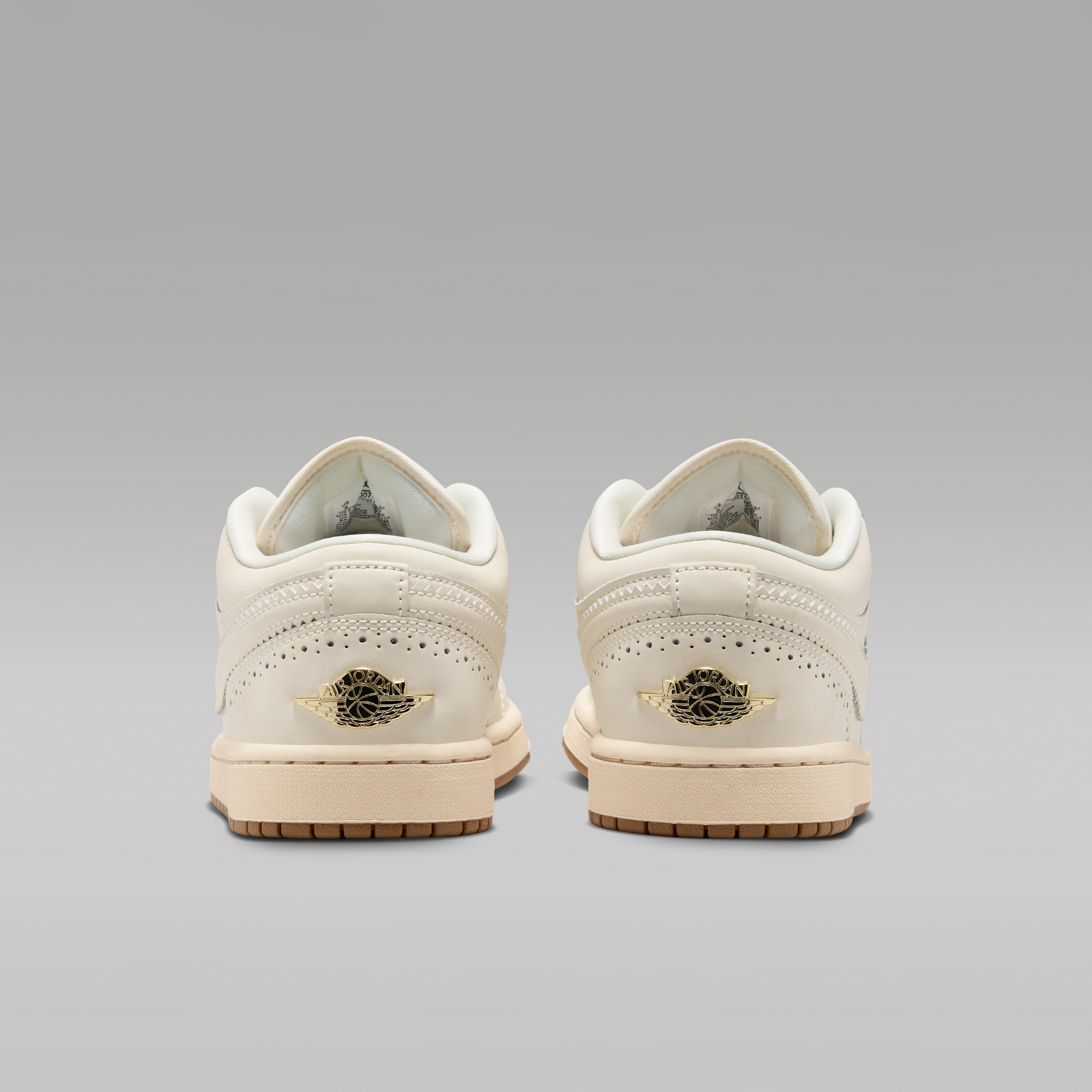 Air Jordan 1 Low SE - Chalk/Metallic Gold/Pearl White/Chalk - 6