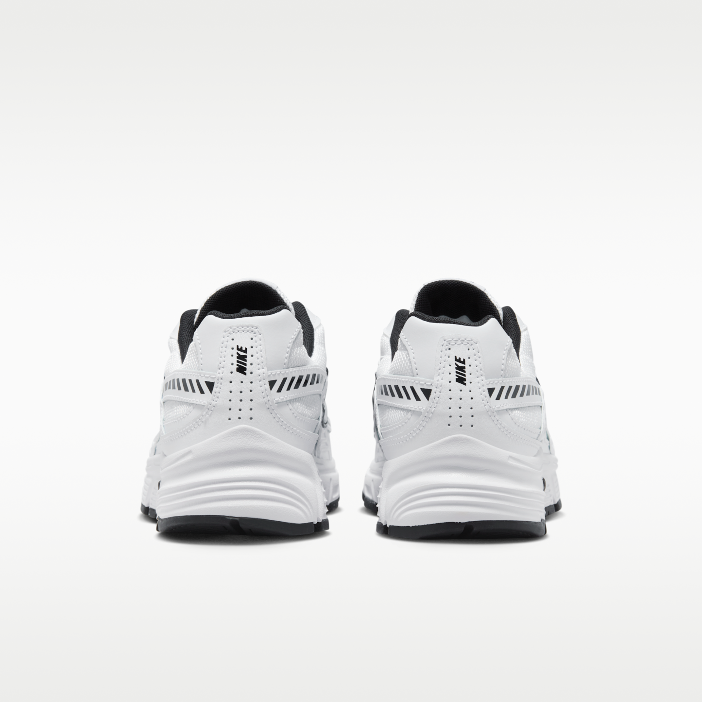 Nike Initiator - Λευκό/Λευκό/Μαύρο/Metallic Silver - 6