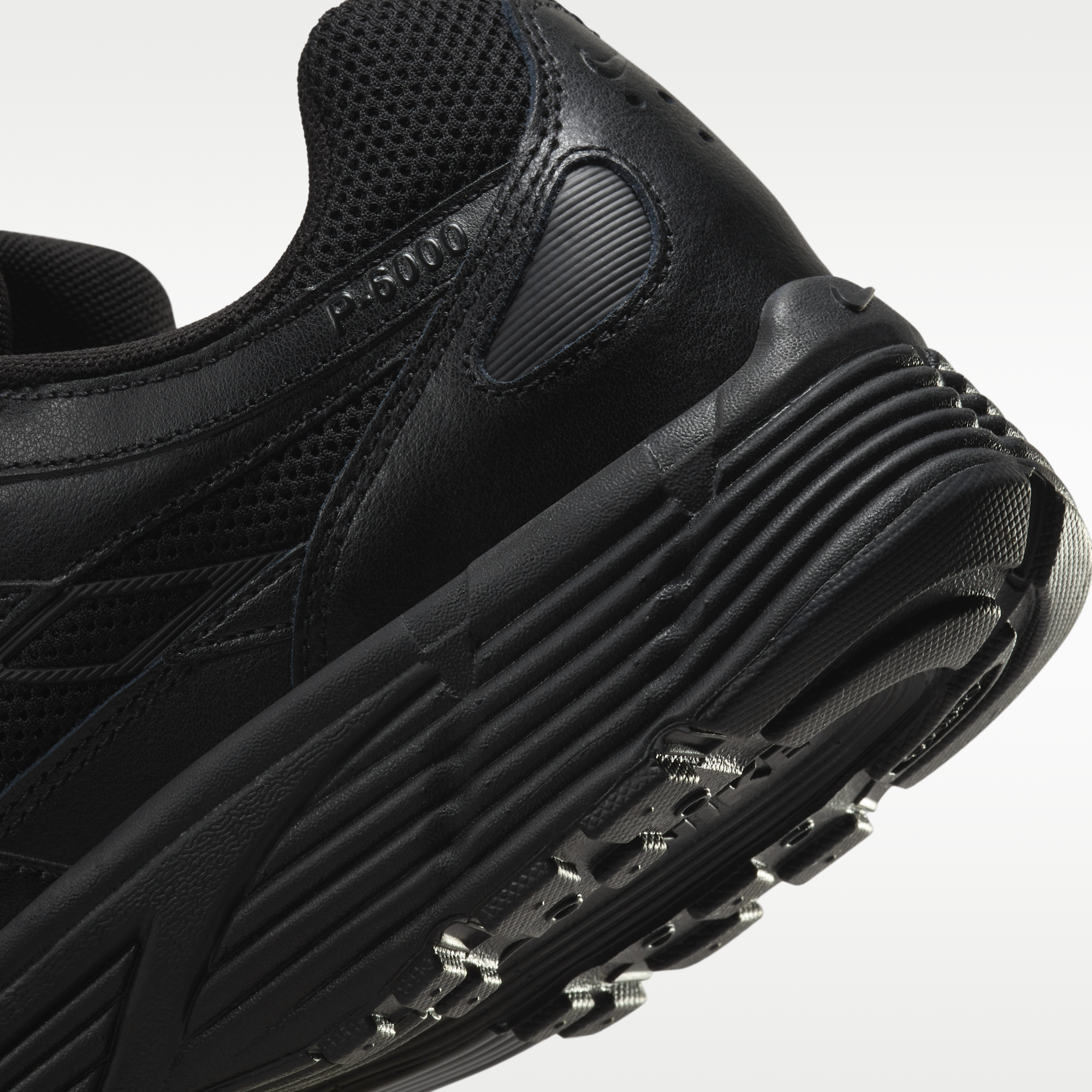 Nike P-6000 - Μαύρο/Μαύρο - 8