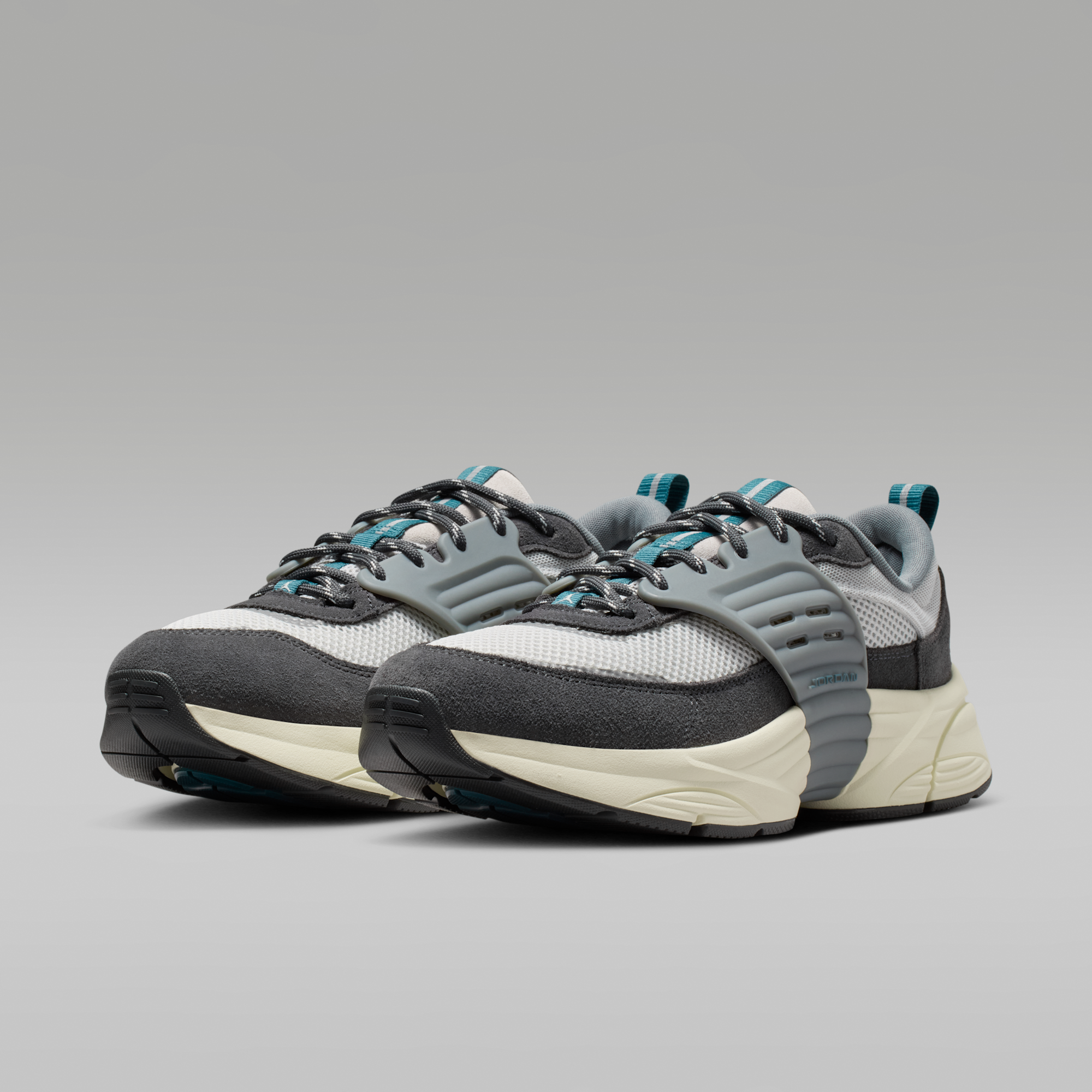 Jordan Trunner O/S - Photon Dust/Anthracite/Cool Grey/Ash Green - 5