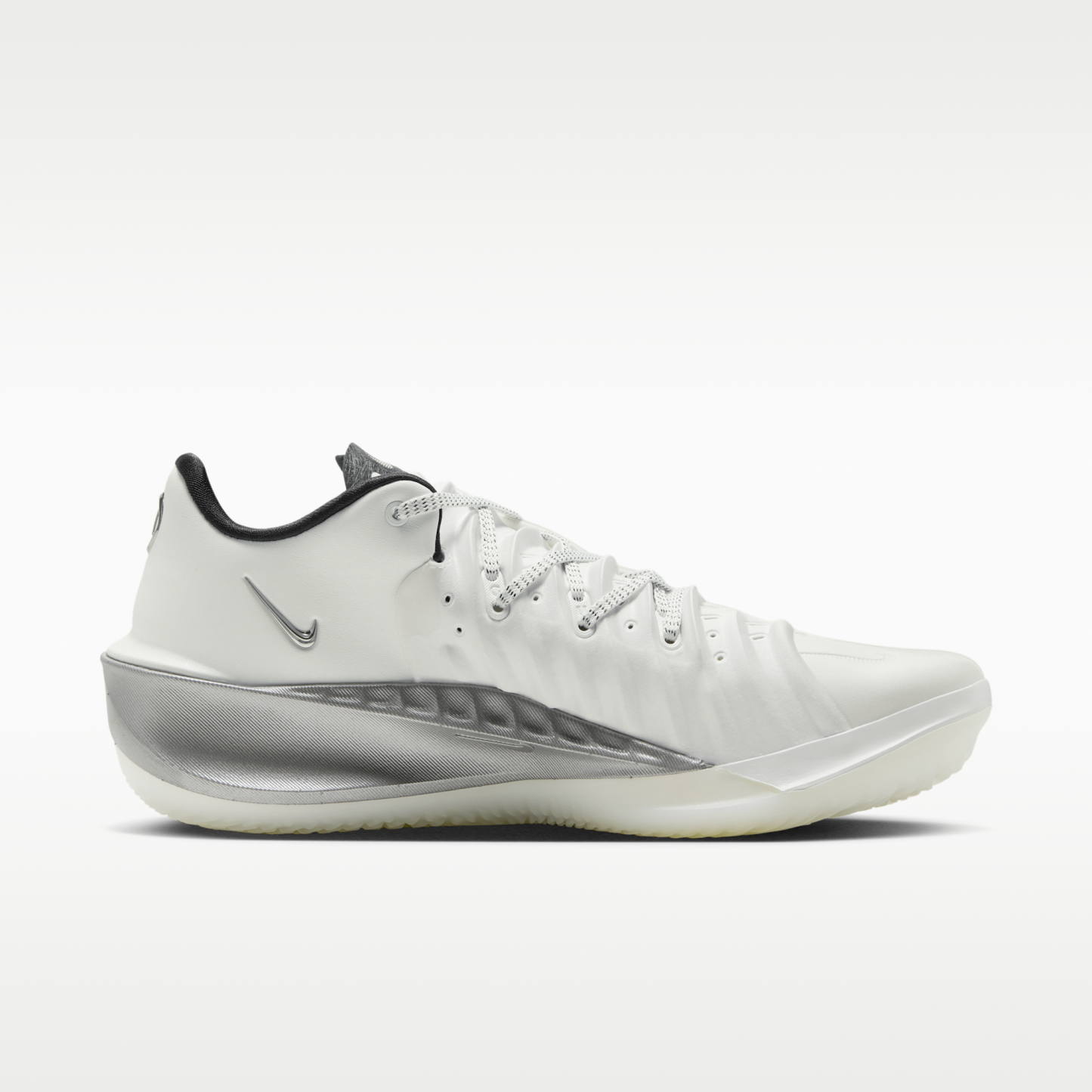 Nike G.T. Cut 4 SE - Summit White/Summit White/Metallic Silver - 3