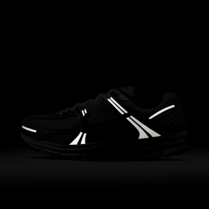 Nike Zoom Vomero 5 - Grey Fog/Metallic Silver/Coconut Milk/Chrome - 9