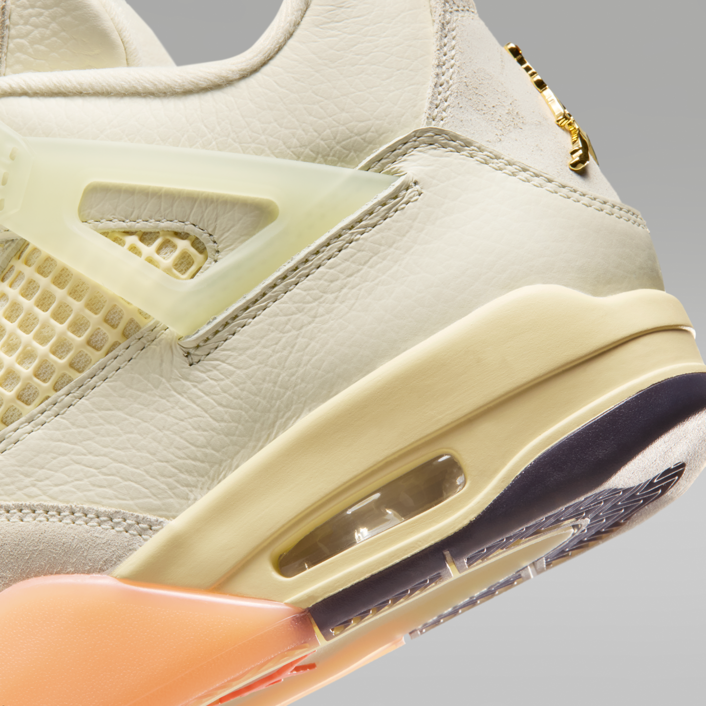 Air Jordan 4 Retro - Coconut Milk/Bright Mango/Bright Mango/Muslin - 8