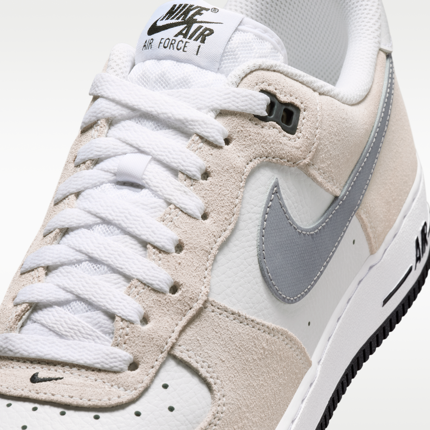 Nike Air Force 1 '07 LV8 - Λευκό/Μαύρο/Cool Grey/Metallic Cool Grey - 7
