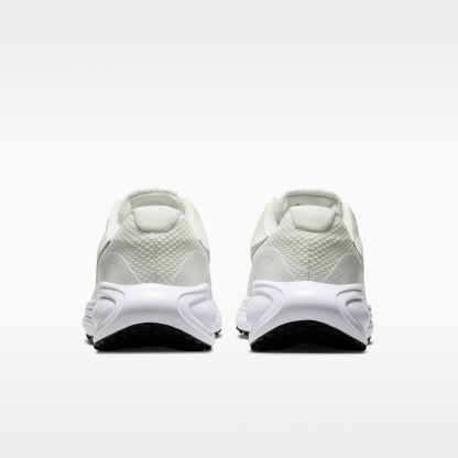Nike Revolution 8 - Sail/Λευκό/Μαύρο/Metallic Silver - 6