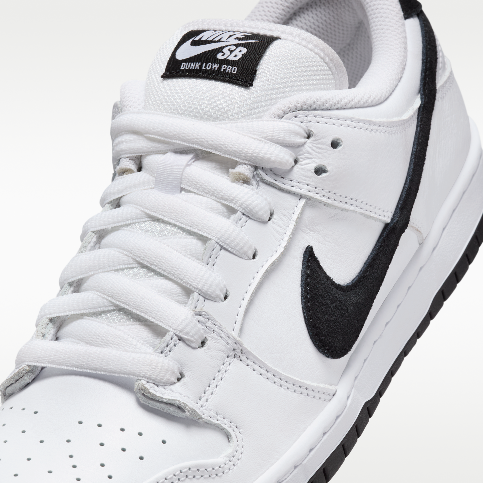 Nike SB Dunk Low Pro - Λευκό/Λευκό/Μαύρο/Μαύρο - 7