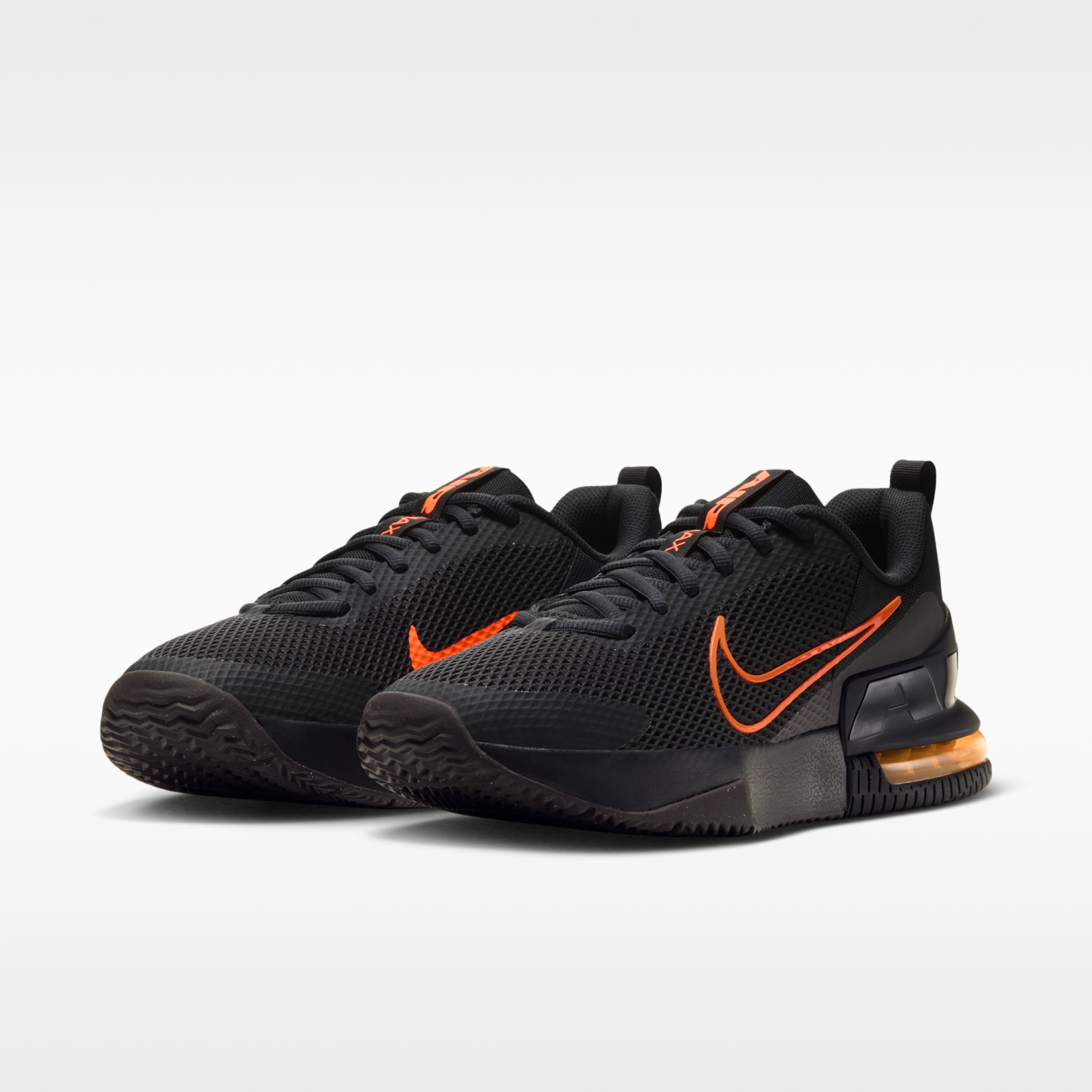 Nike Air Max Alpha Trainer 6 - Off Noir/Medium Ash/Cream II/Total Orange - 5
