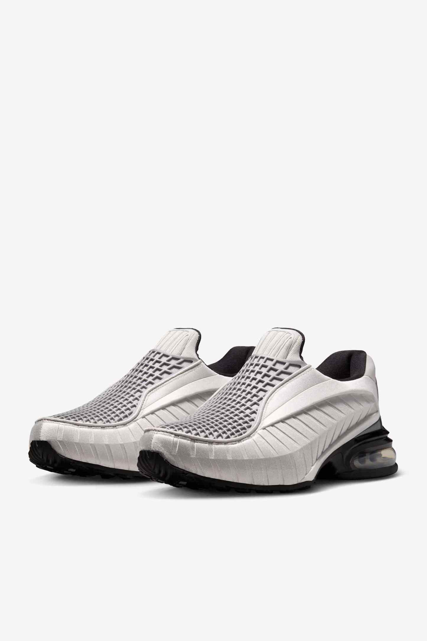 Nike Air Max Dolce - Metallic Silver/Metallic Silver/Μαύρο - 7