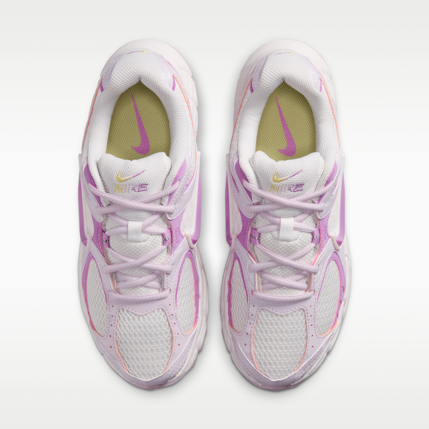 Nike V5 RNR Premium - Summit White/Bleached Lilac/Soft Yellow/Light Magenta - 4