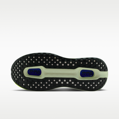 Nike Vomero Premium - Volt Tint/Sapphire/Volt/Black Spruce - 2