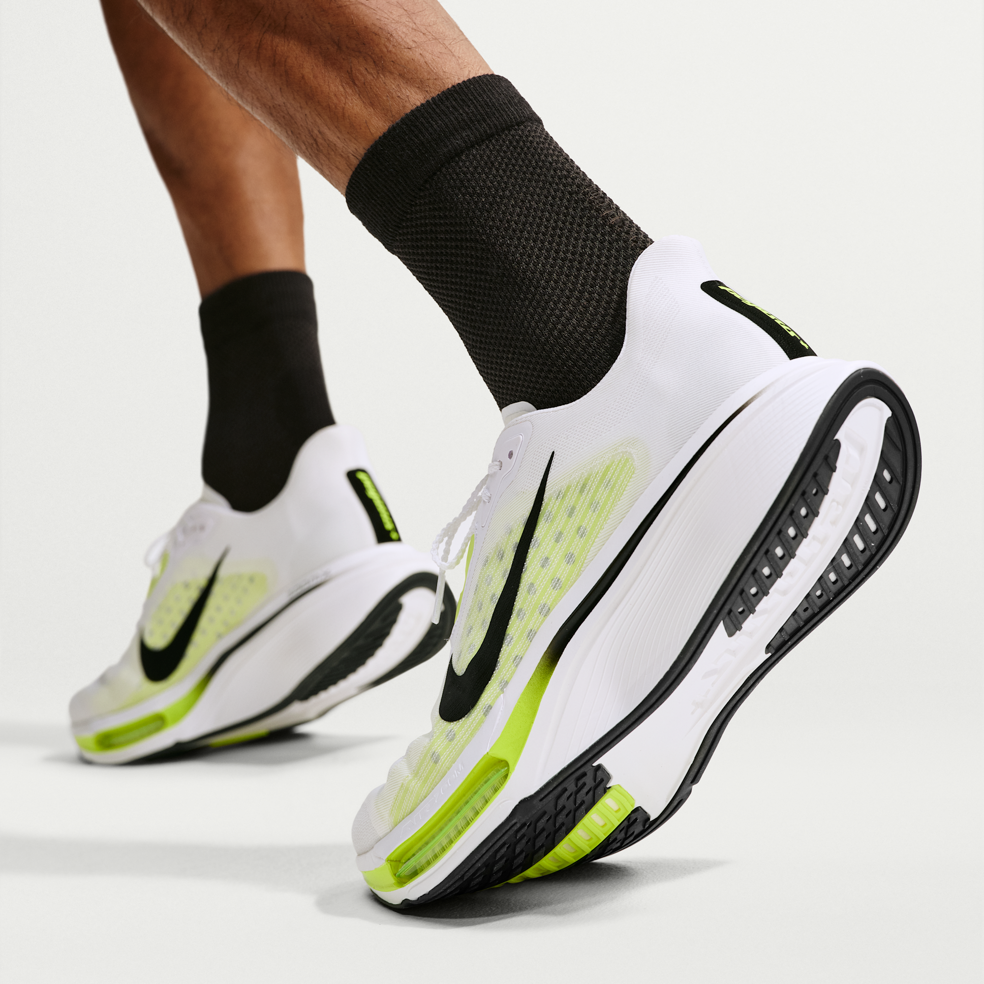Nike Pegasus Plus 2 - Λευκό/Lemon Venom/Μαύρο - 9