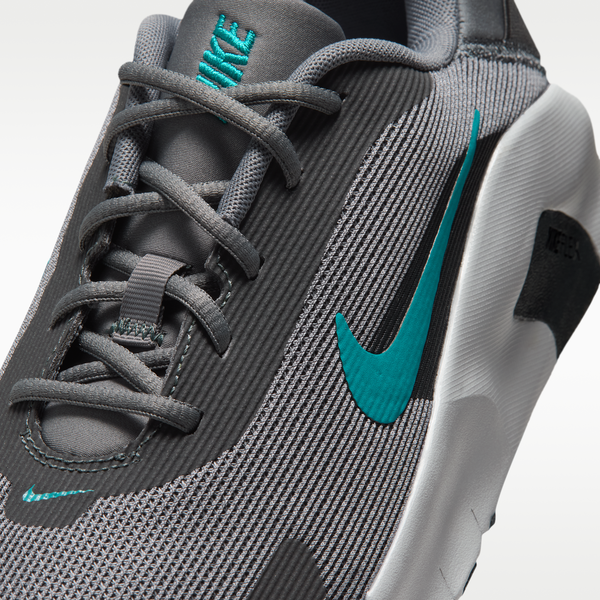 Nike Flex Train - Smoke Grey/Anthracite/Light Smoke Grey/Energy - 7