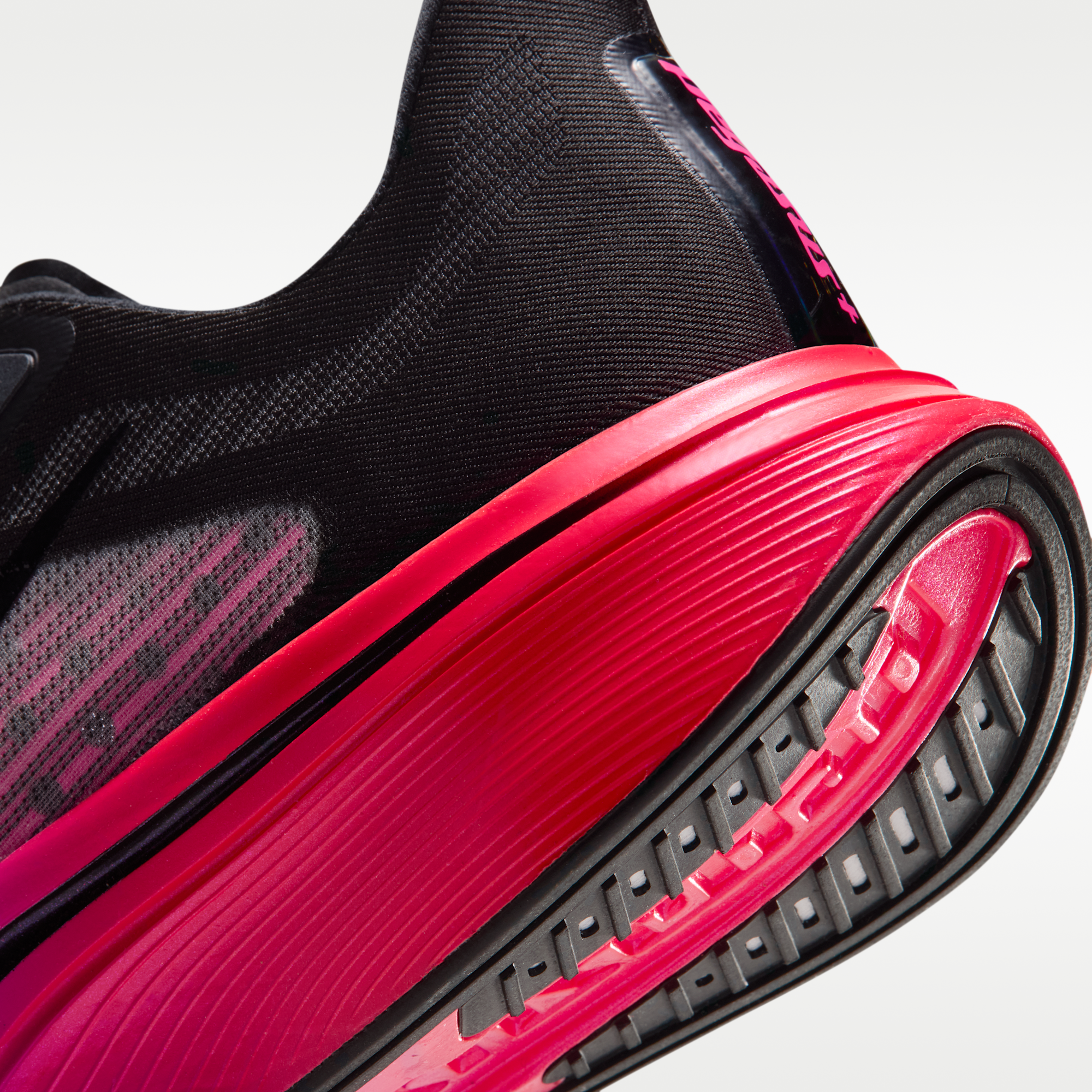 Nike Pegasus Plus 2 - Μαύρο/Hyper Pink/Laser Crimson/Μαύρο - 8