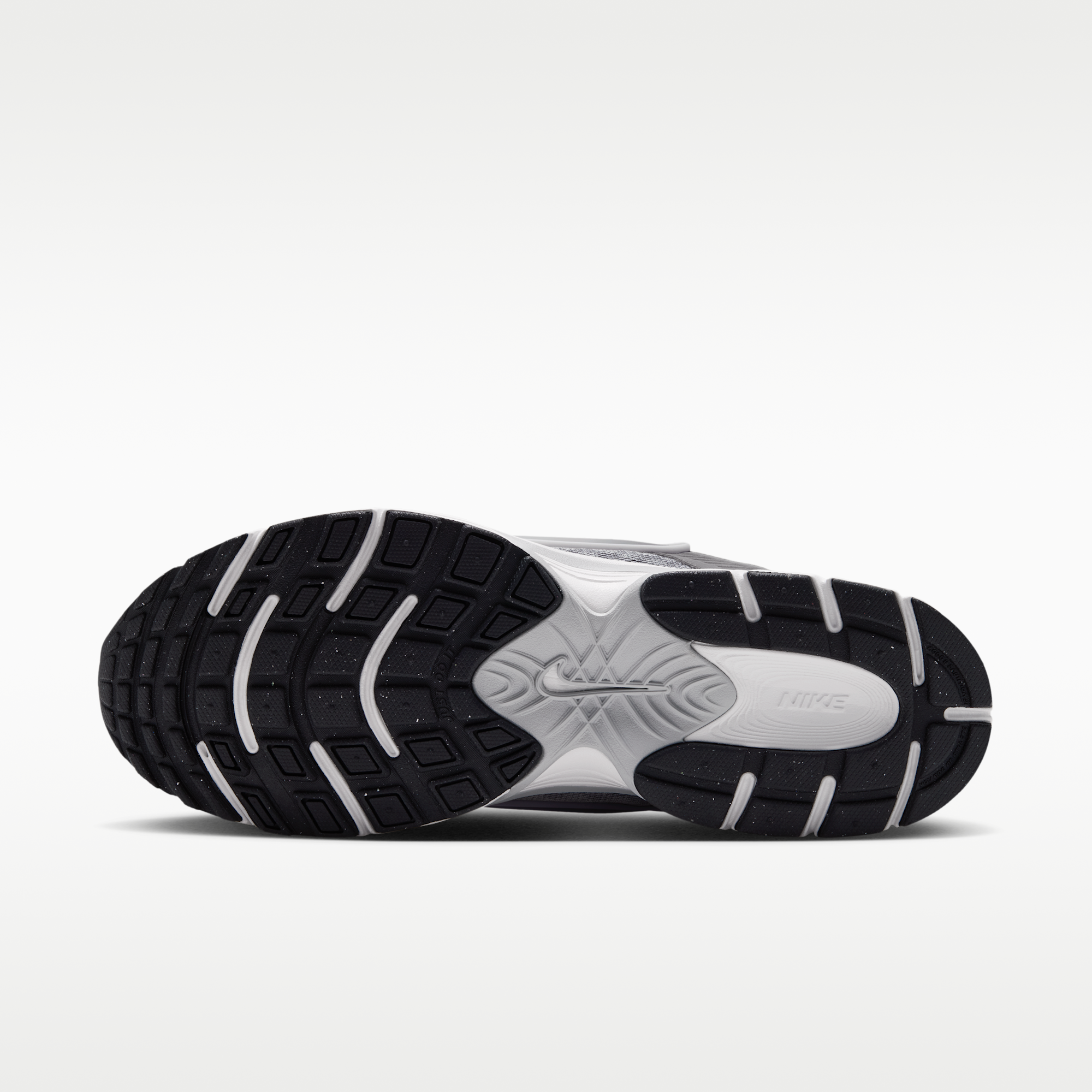 Nike V5 RNR - Particle Grey/Flat Pewter/Platinum Tint/Light Smoke Grey - 2