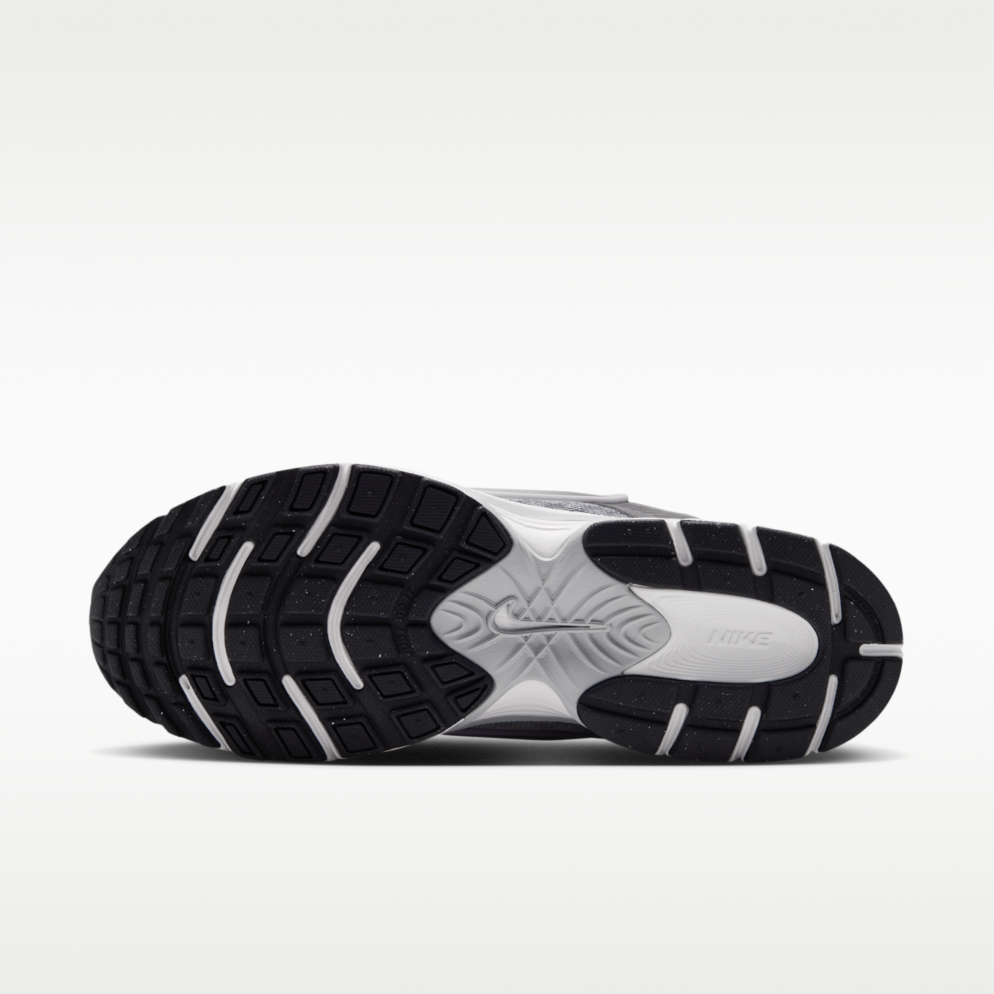 Nike V5 RNR - Particle Grey/Flat Pewter/Platinum Tint/Light Smoke Grey - 2