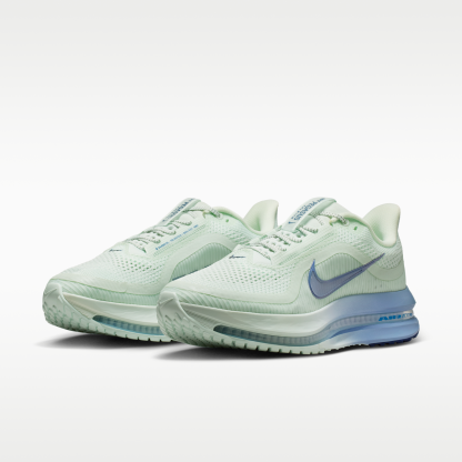 Nike Pegasus Premium - Barely Green/Work Blue/Football Grey/Blue Void - 5