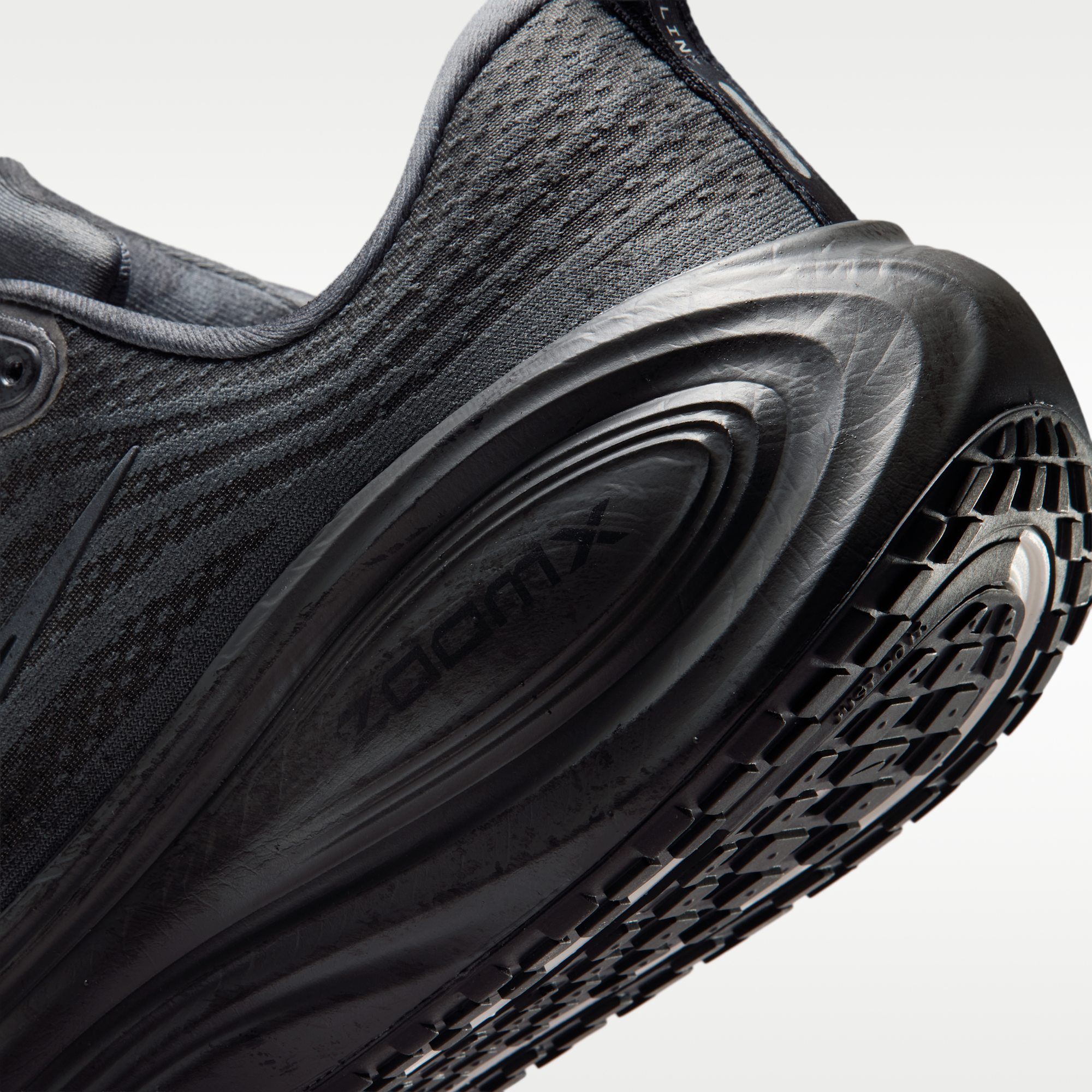 Nike Vomero Plus - Iron Grey/Light Smoke Grey/Metallic Cool Grey/Off Noir - 8