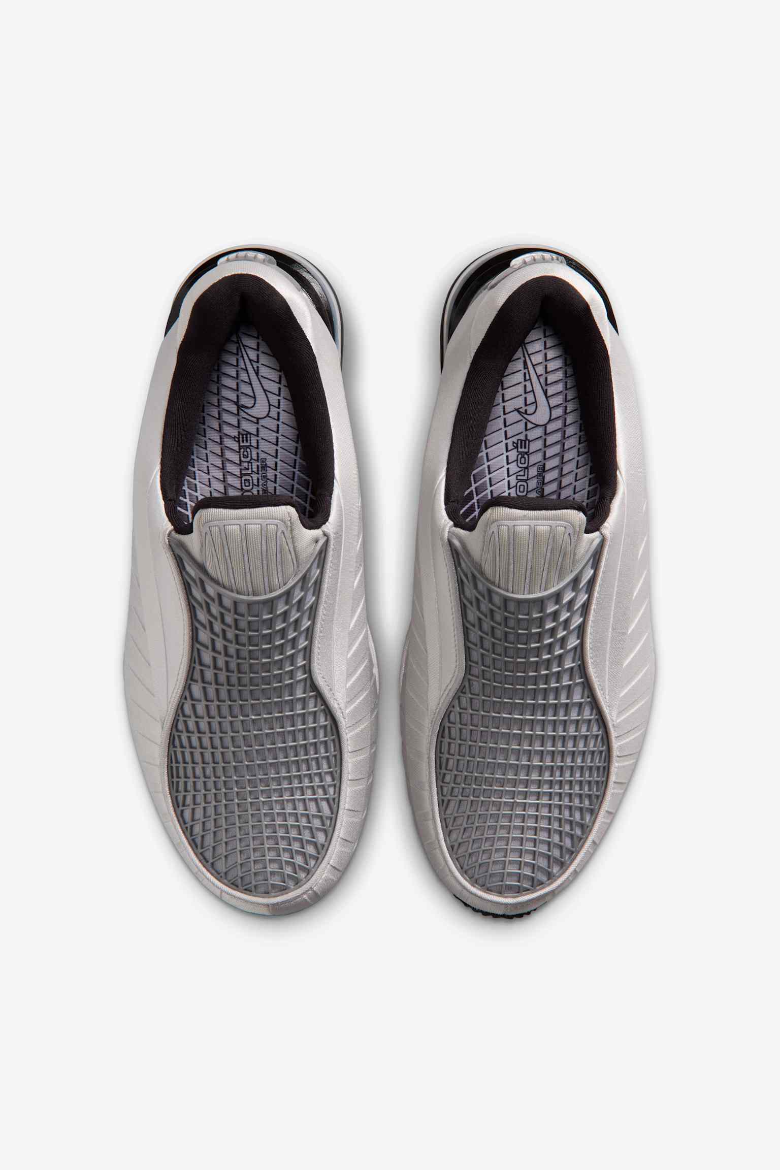 Nike Air Max Dolce - Metallic Silver/Metallic Silver/Μαύρο - 5