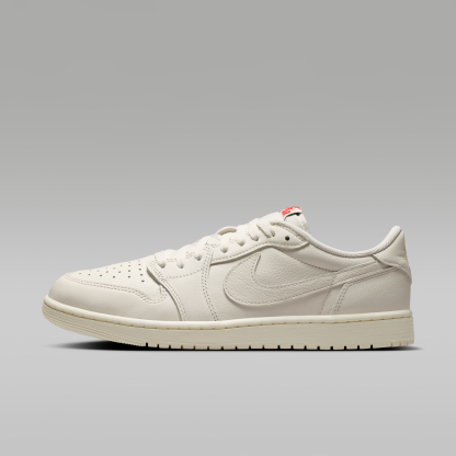 Air Jordan 1 Retro Low - Sail/University Red/Sail - 1