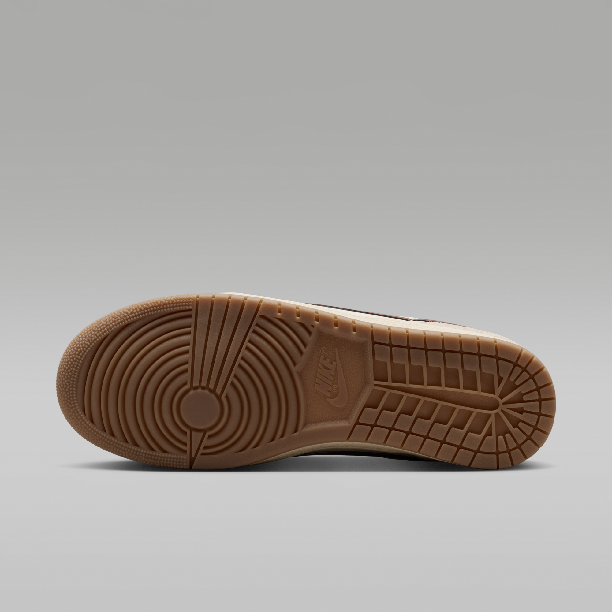Air Jordan Skyline Low LE - Sail/Light Orewood Brown/Muslin/Fauna Brown - 2