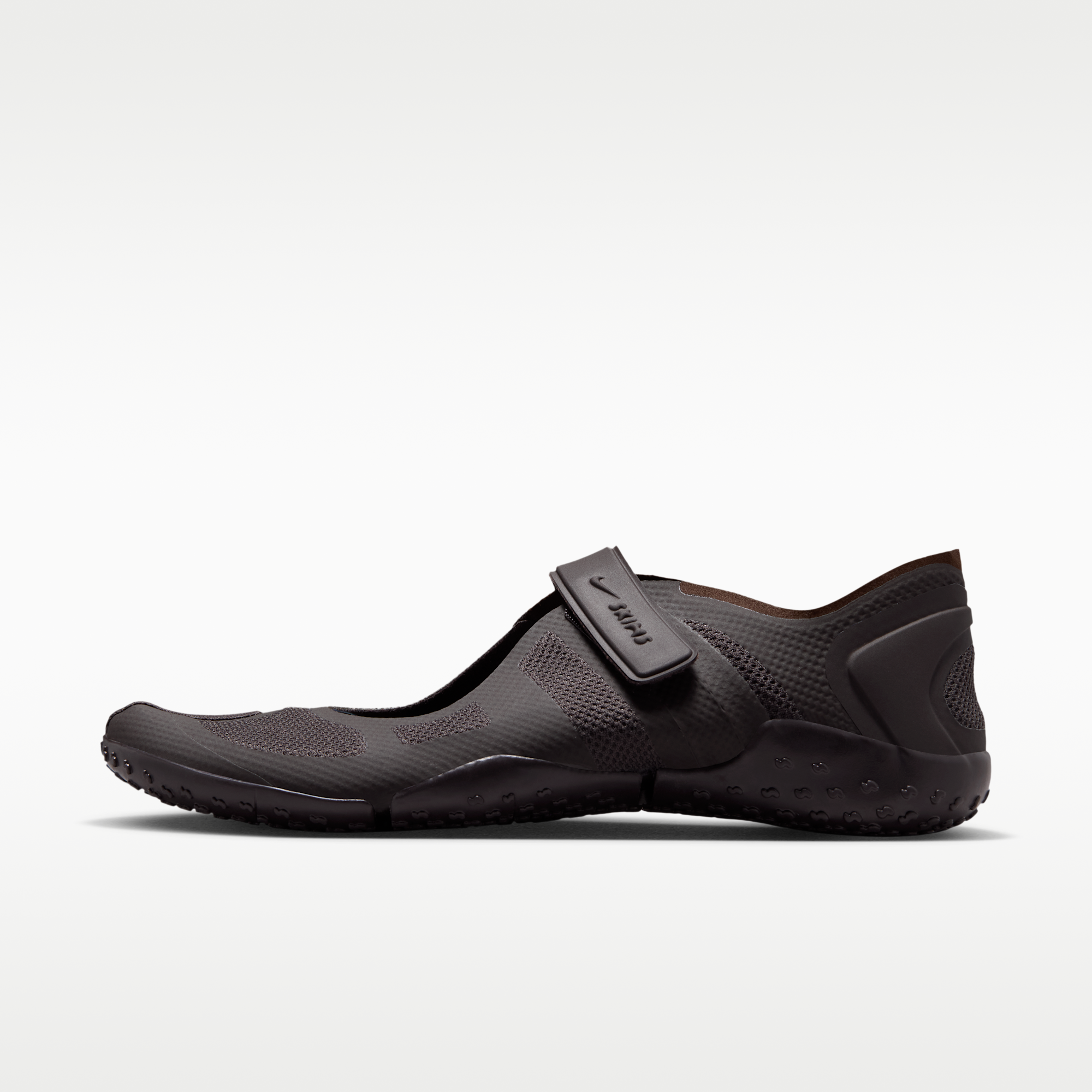 NikeSKIMS Rift Mesh - Tar/Tar/Tar - 1