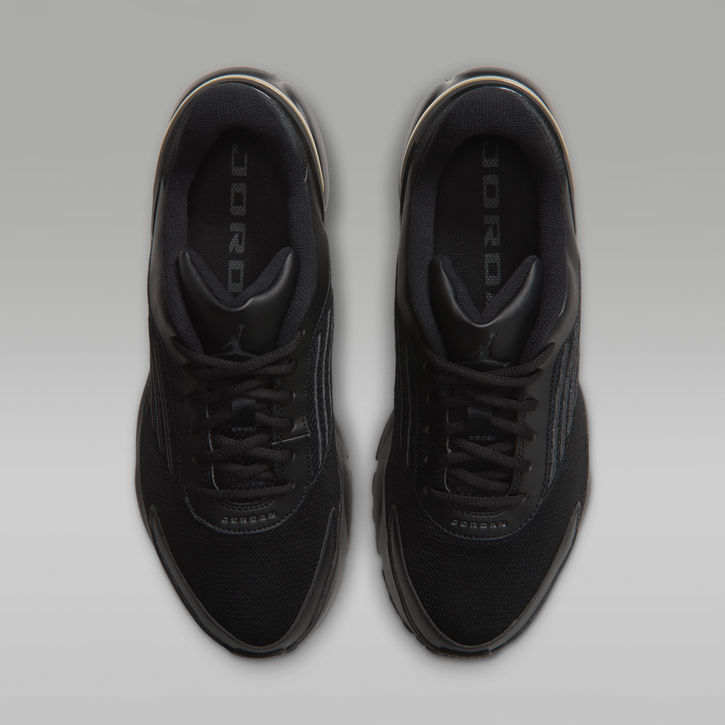 Jordan Trunner Flow - Μαύρο/Metallic Gold/Dark Smoke Grey - 4