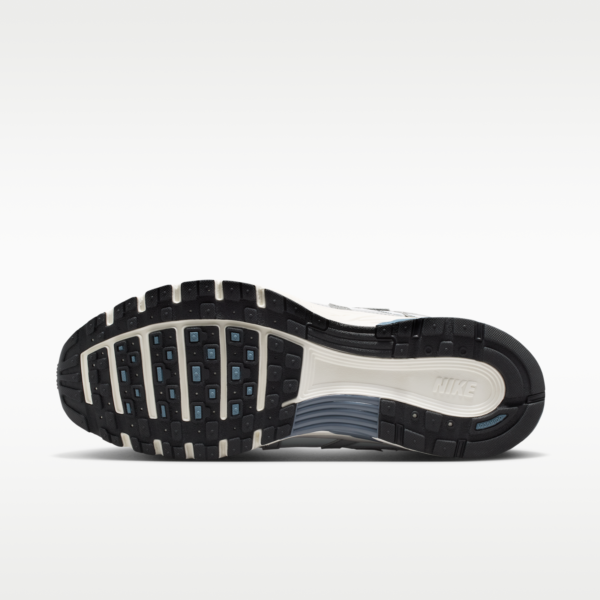 Nike P-6000 - Light Smoke Grey/Smoke Grey/Photon Dust/Blue Graphite - 2