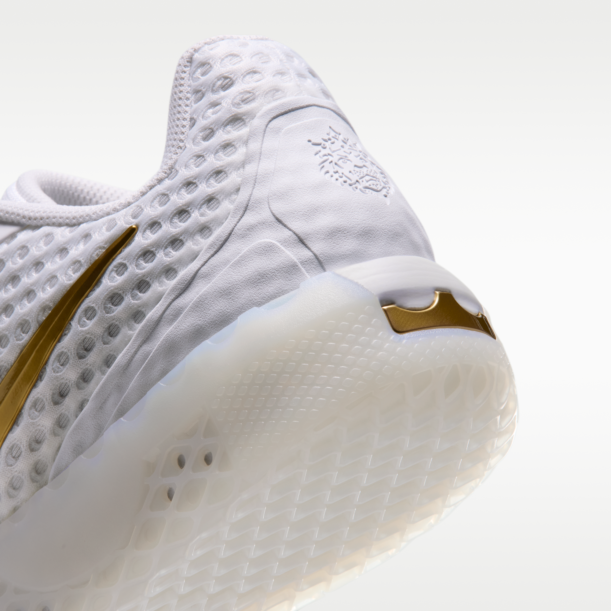 LeBron Witness X - Λευκό/Λευκό/Photon Dust/Metallic Gold - 8