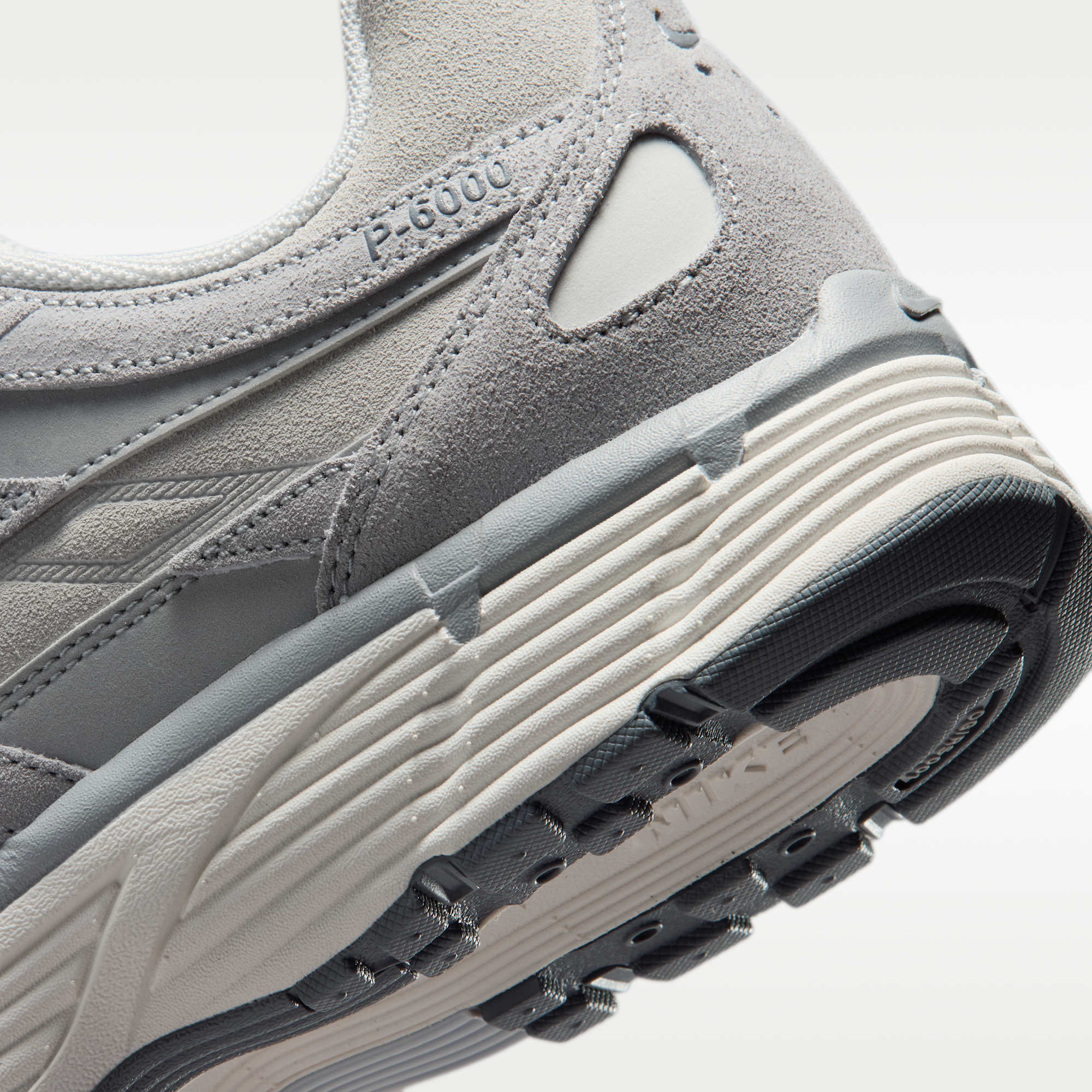 Nike P-6000 - Pure Platinum/Wolf Grey/Summit White/Cool Grey - 8