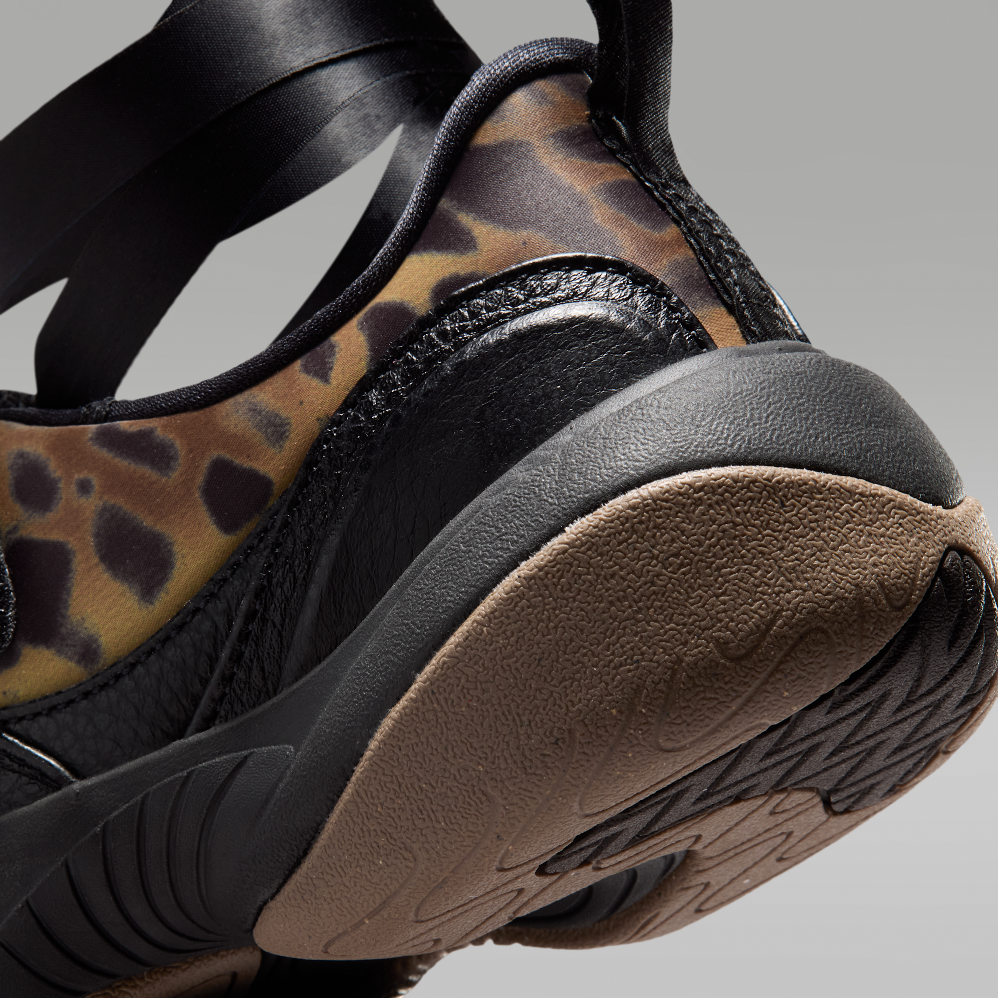 Jordan Pointe SE - Μαύρο/Gum Dark Brown/Velvet Brown/Cacao Wow - 8