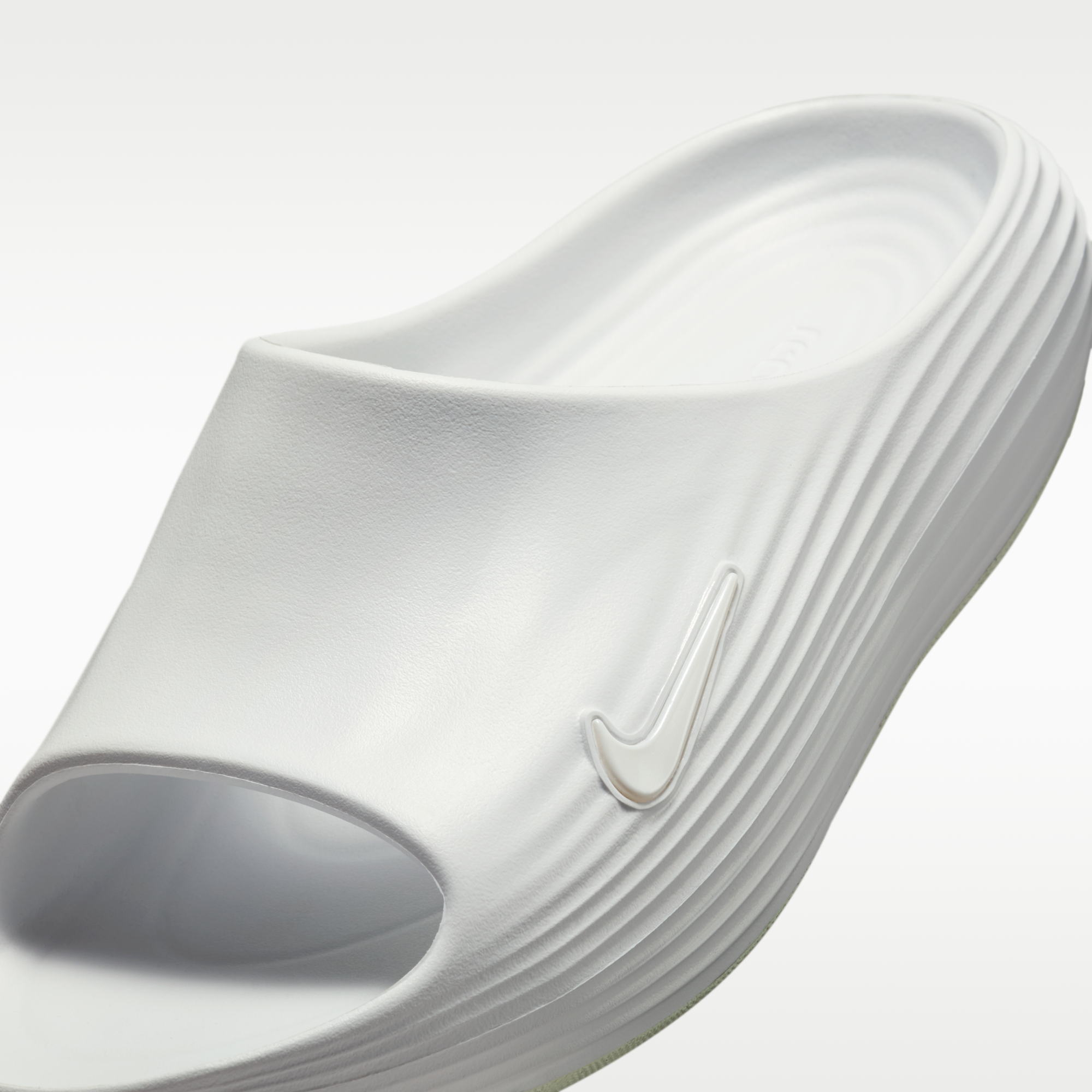Nike ReactX Rejuven8 - Summit White/Summit White/Summit White - 6