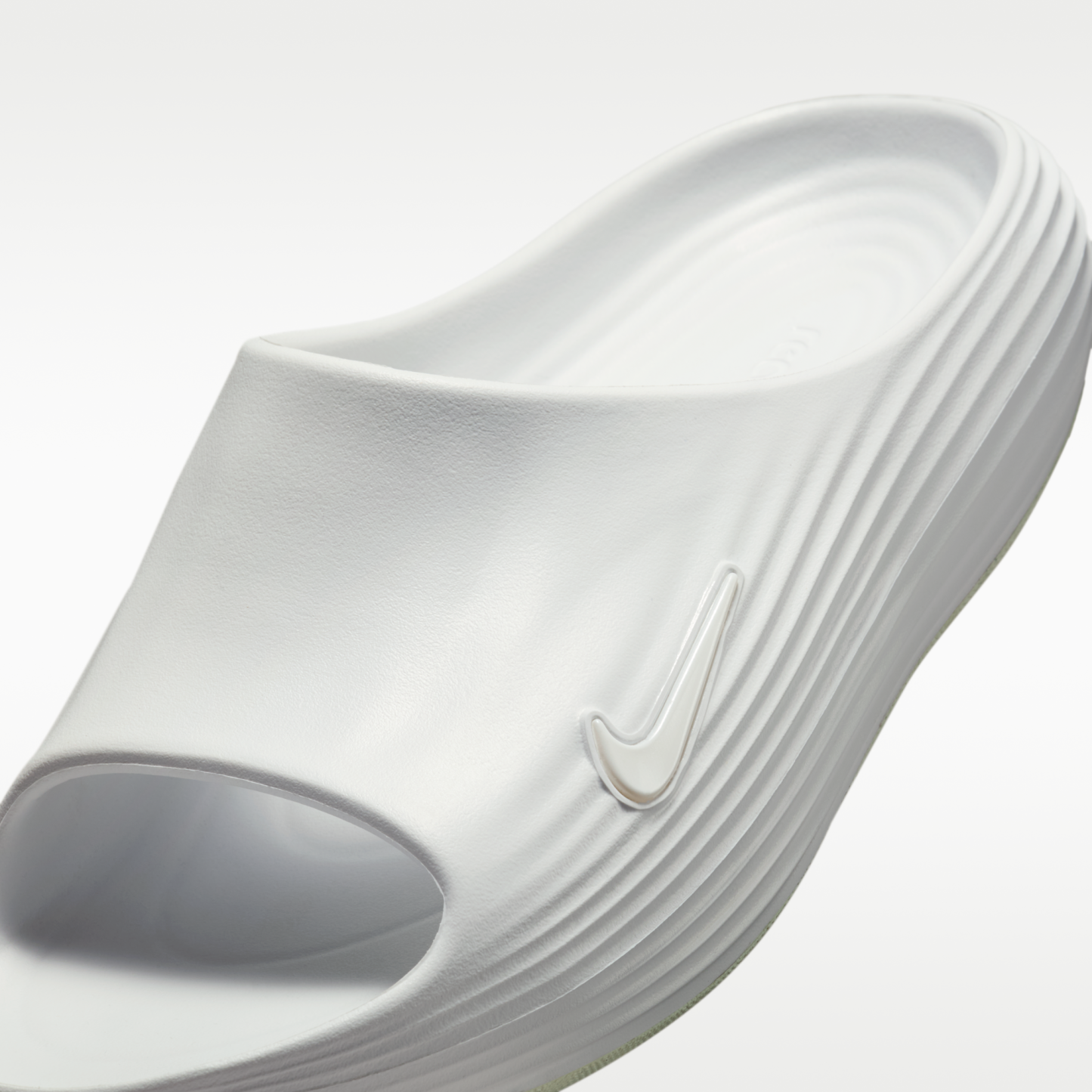 Nike ReactX Rejuven8 - Summit White/Summit White/Summit White - 6