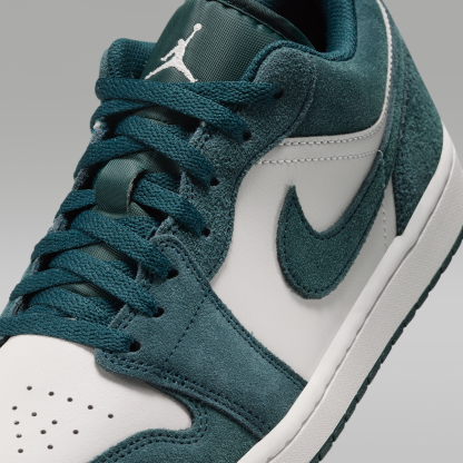 Air Jordan 1 Low - Midnight Spruce/Pale Ivory/Light Orewood Brown - 7