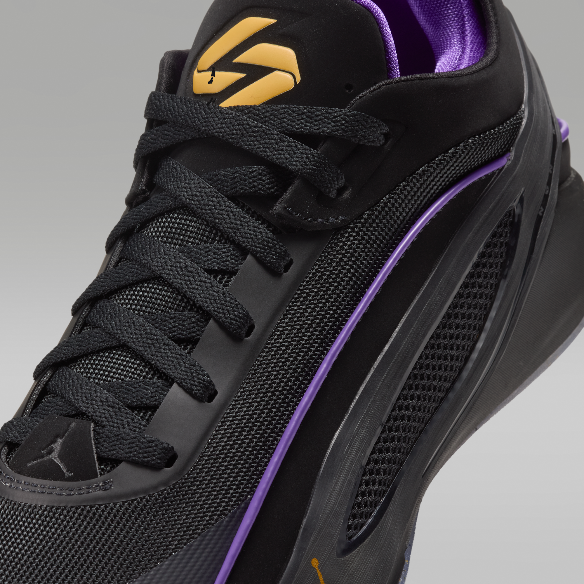 Luka 5 - Μαύρο/Purple Venom/Varsity Maize - 7