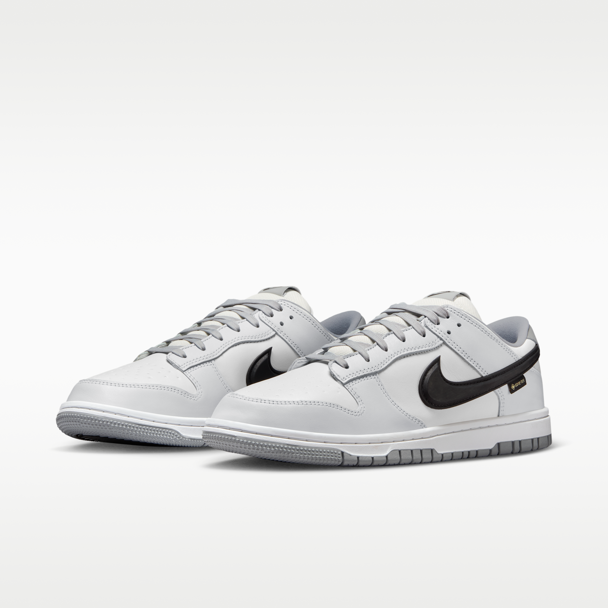 Nike Dunk Low GORE-TEX - Summit White/Off White/Light Smoke Grey/Μαύρο - 5