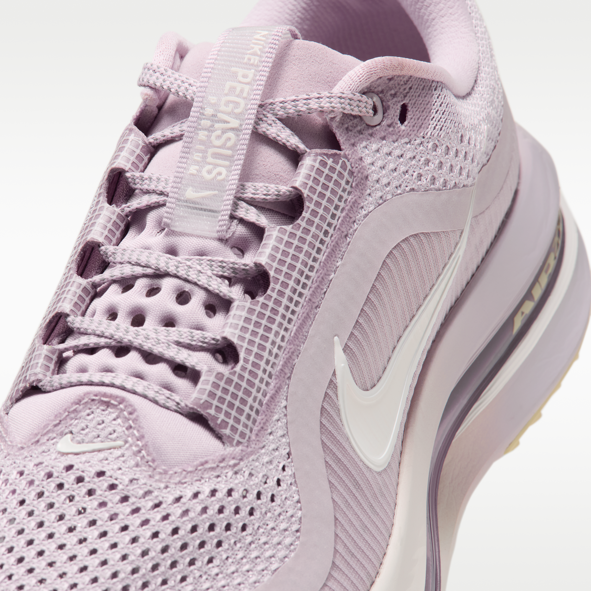 Nike Pegasus Premium - Particle Rose/Silver Lilac/Light Bone/Sail - 7