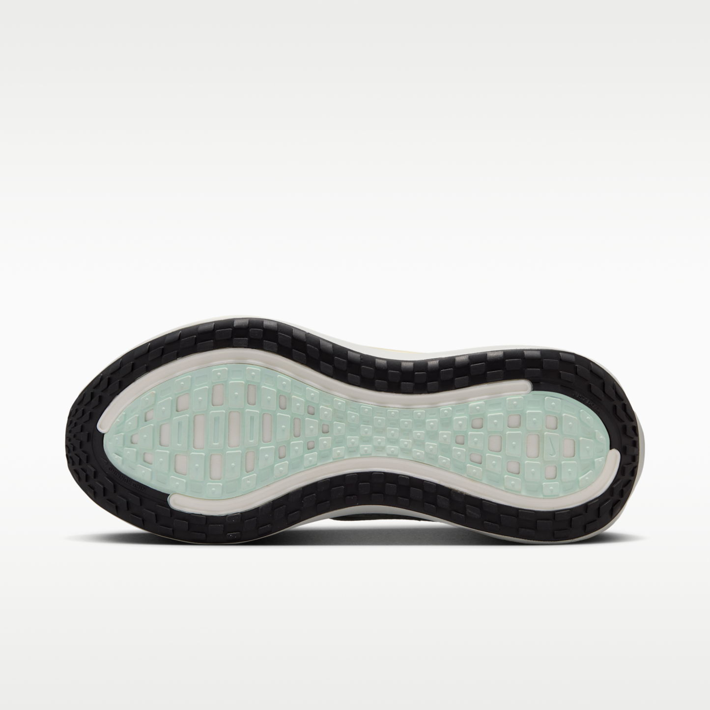 Nike Vomero Plus - Light Silver/Barely Green/Sea Glass/Metallic Silver - 2